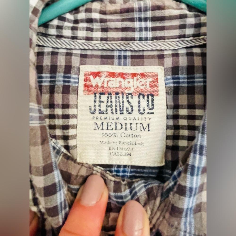 Wrangler Jeans Co Plaid Button Down Shirt Men’s Medium 100% Cotton, Blue/Brown - Picture 10 of 11